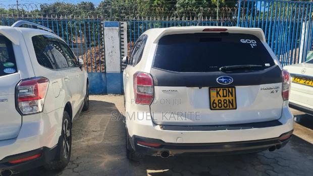 Subaru Forester 2015 White: Quality, Comfort, and Off-Road Capability