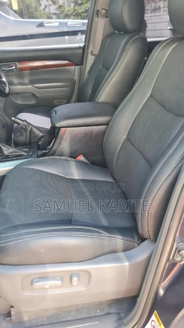 Blue Toyota Land Cruiser Prado 3.0 D-4D 5-door (2005) - Used