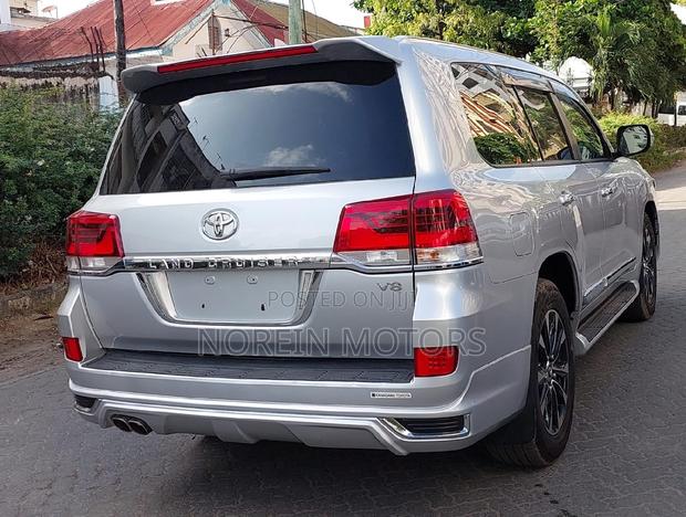 2018 Toyota Land Cruiser - Silvertop Edition Available Now
