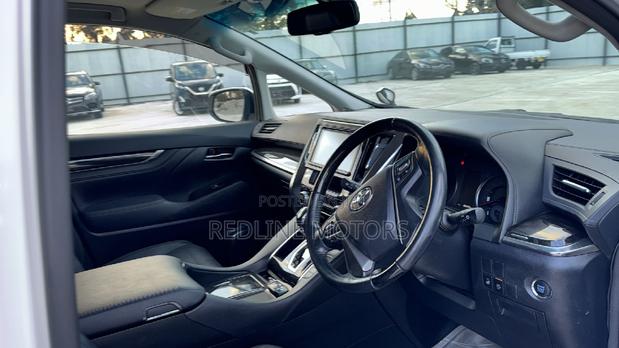 Used Toyota Alphard 2017 White for Sale