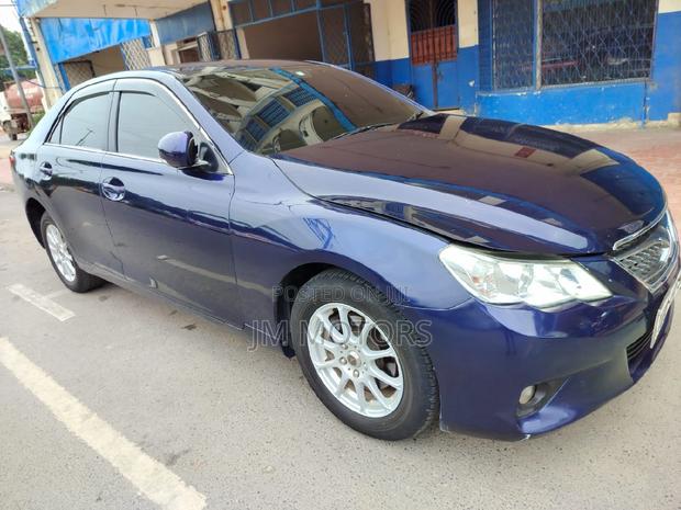 Toyota Mark X 2013 Teal