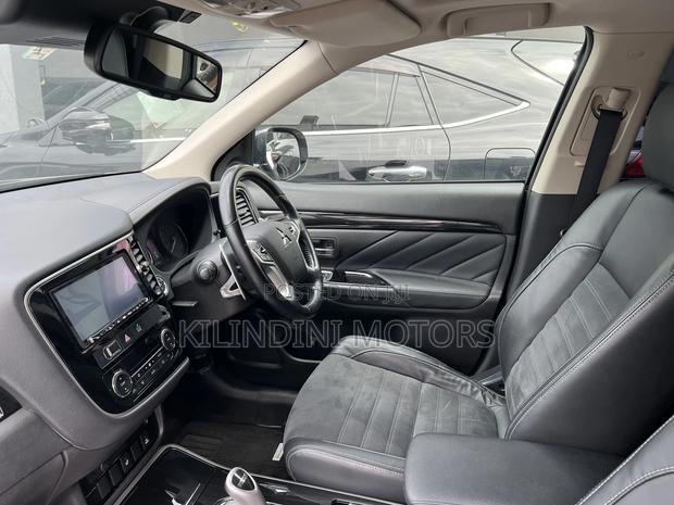 Mitsubishi Outlander 2019 Black