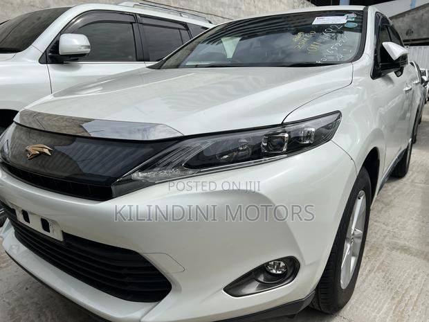 Toyota Harrier 2017 White