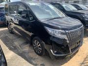 2018 Black Toyota Esquire 2.0 FWD: Comfortable 8-Seater for sale