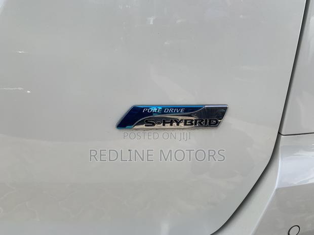 2017 Nissan Serena White Special Edition