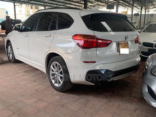 2016 BMW X1 xDrive28i AWD - Impressive White