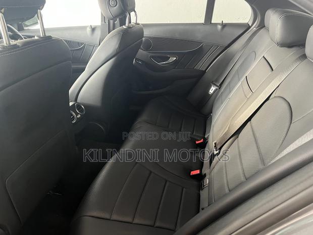 Mercedes-Benz C200 2017 Gray