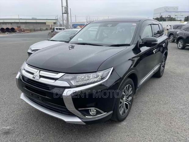 Black Mitsubishi Outlander ES FWD 2018 - Quality Used Vehicle