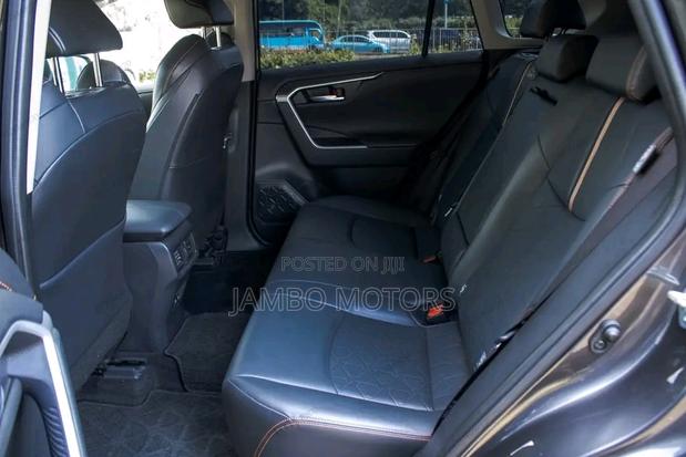Black 2018 Toyota RAV4 LE 4dr SUV - Used, 2.5L 4cyl 6A Engine