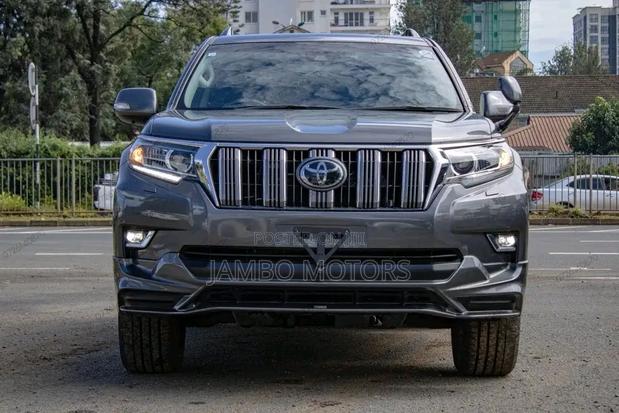 2018 Toyota Land Cruiser Prado 2.7 Black - Used Off-Road Vehicle