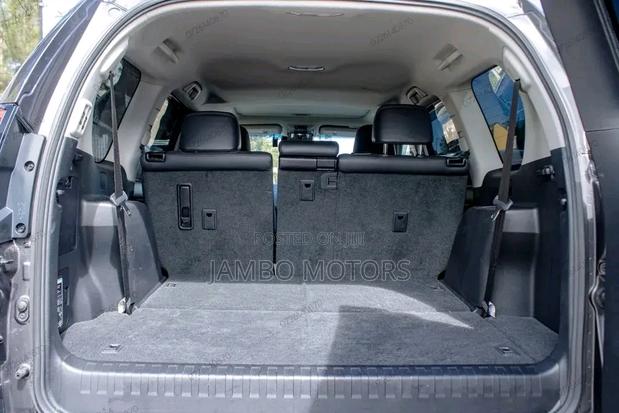2018 Toyota Land Cruiser Prado 2.7 Black - Used Off-Road Vehicle