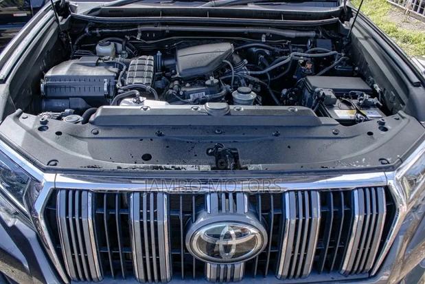 2018 Toyota Land Cruiser Prado 2.7 Black - Used Off-Road Vehicle