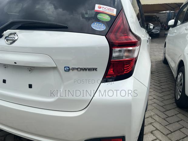 Nissan Note 2017 White