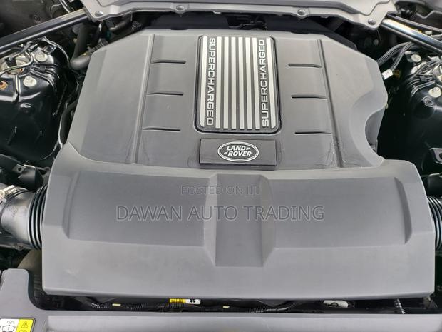 Land Rover Range Rover Vogue 2016 Black