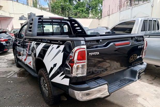 2017 Toyota Hilux Black - Affordable and Reliable Pickup Truck