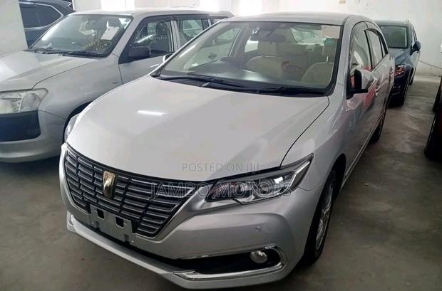 2017 Toyota Premio 1.8 FWD - Spacious and Comfortable Sedan