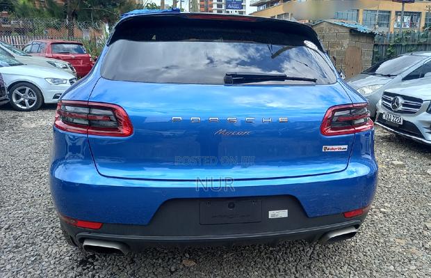 2017 Porsche Macan in Blue - High-End Compact SUV