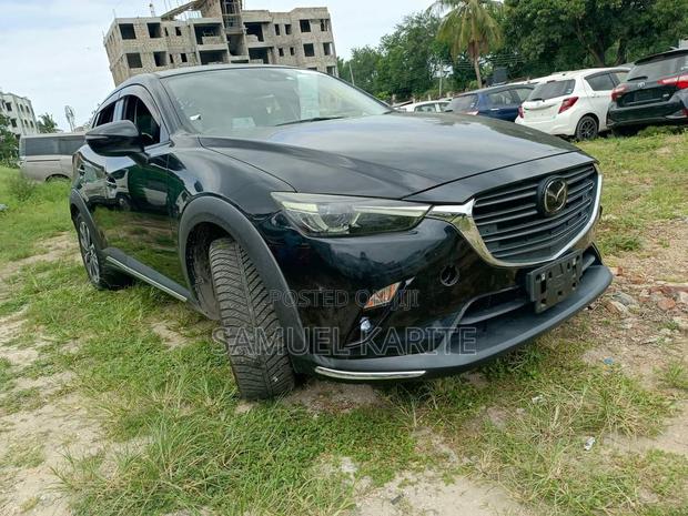 2018 Mazda CX-3 Black: Modern Compact SUV for Urban Drive