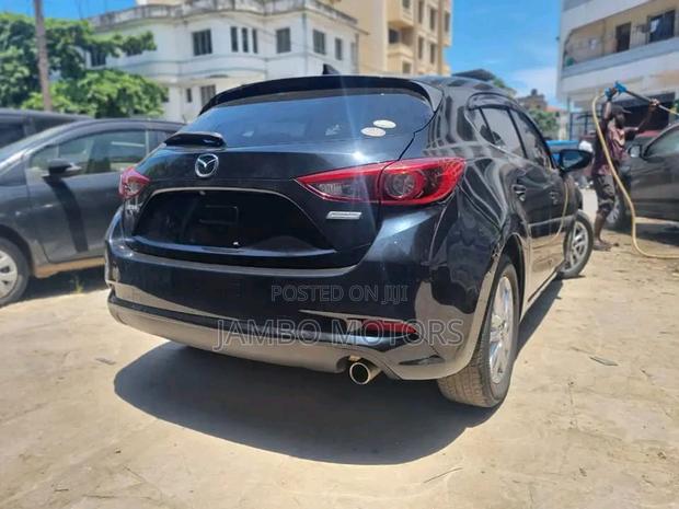 Mazda Axela 2017 - Blue Edition - Drive in Style
