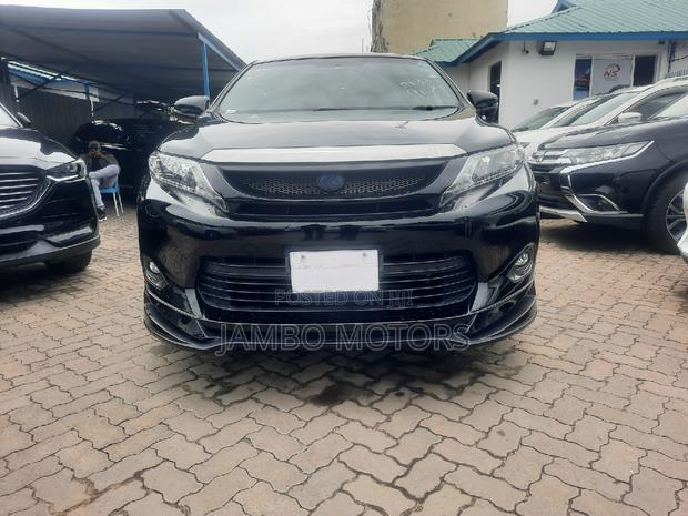 Black 2017 Toyota Harrier 2.0 Turbo - Luxury
