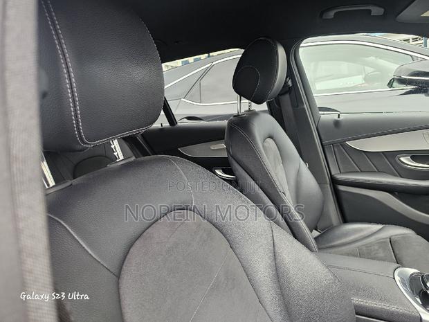 Mercedes-Benz GLC 2017 in Black: Premium Used SUV Available Now!