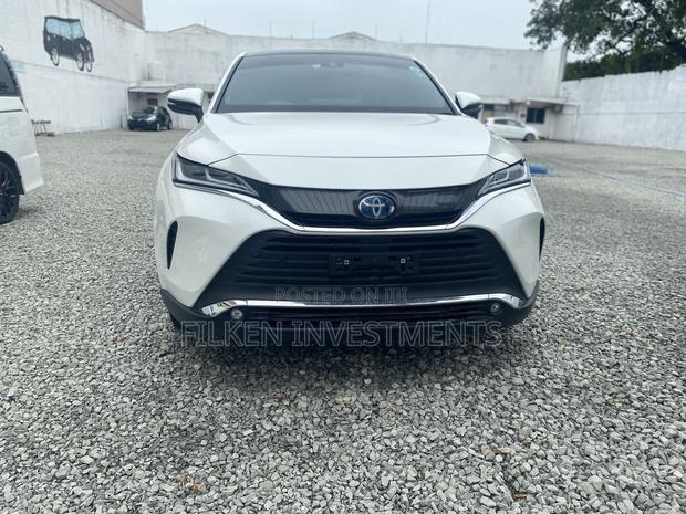 Toyota Harrier 2.5 Hybrid 2020 White