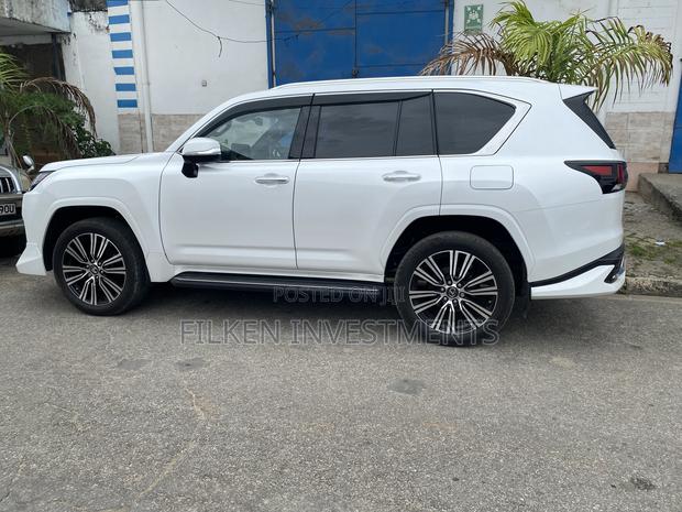 White 2023 Lexus LX: Luxury Off-Road SUV for Adventure