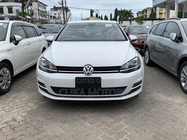 Used 2017 Volkswagen Golf - White - Perfect for Daily Commute