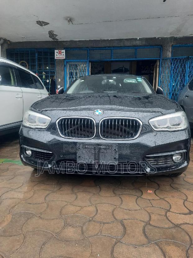 Black BMW 118i 2017 - Powerful Compact Car