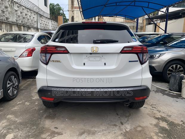 2017 Honda Vezel - White, Compact SUV with Advanced Technology