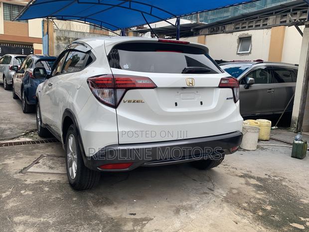 2017 Honda Vezel - White, Compact SUV with Advanced Technology