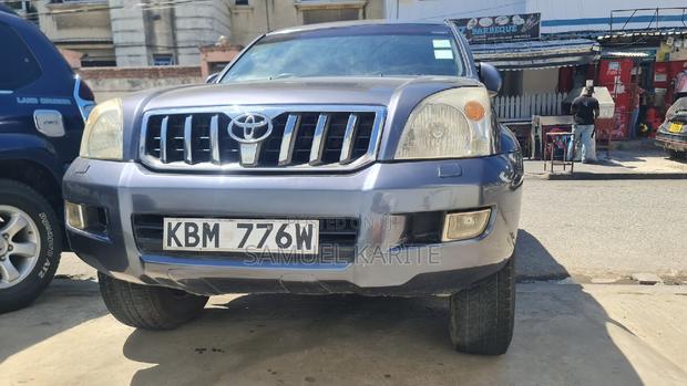 Used 2005 Toyota Land Cruiser Prado in Gray - SUV for Sale
