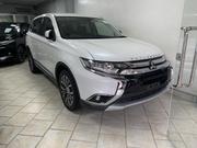 2017 Mitsubishi Outlander Off-White SUV for Sale - Top Variants for sale