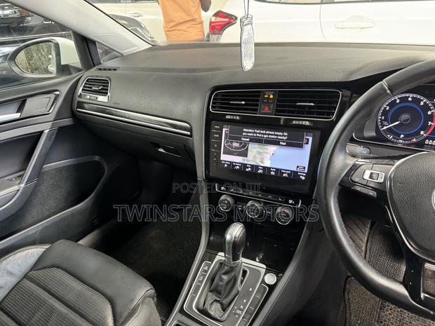 2017 Volkswagen Golf Alltrack TSI SEL AWD 4MOTION - White