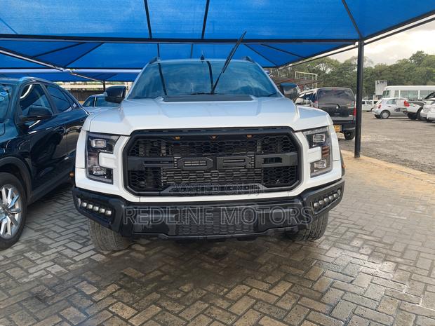 Off-White Ford Ranger 2016: Two Exclusive Variants