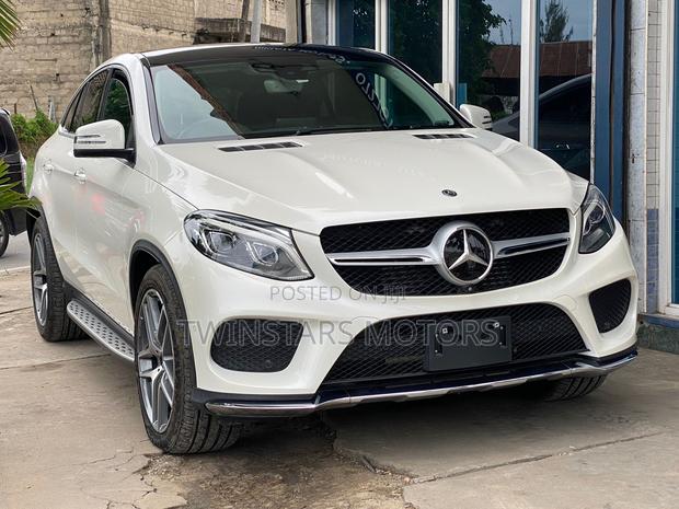 Pre-Owned 2018 Mercedes-Benz GLE 350d 4MATIC in White: Luxury SUV Deal