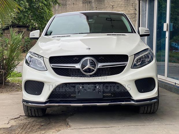 Pre-Owned 2018 Mercedes-Benz GLE 350d 4MATIC in White: Luxury SUV Deal