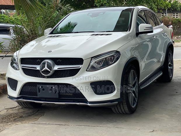 Pre-Owned 2018 Mercedes-Benz GLE 350d 4MATIC in White: Luxury SUV Deal