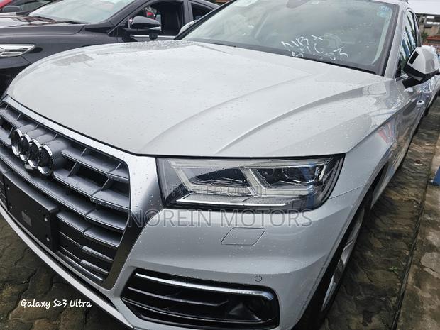 Sleek 2017 Audi Q5 Pearl: High-Quality SUV