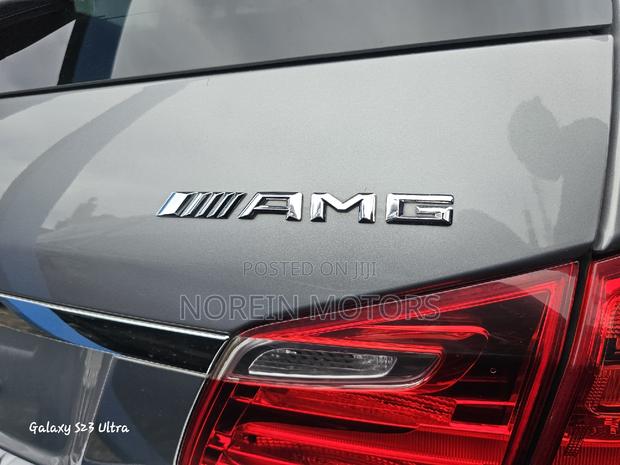 2016 Mercedes-Benz GL-Class in Blue: Top-of-the-Line SUV for Sale