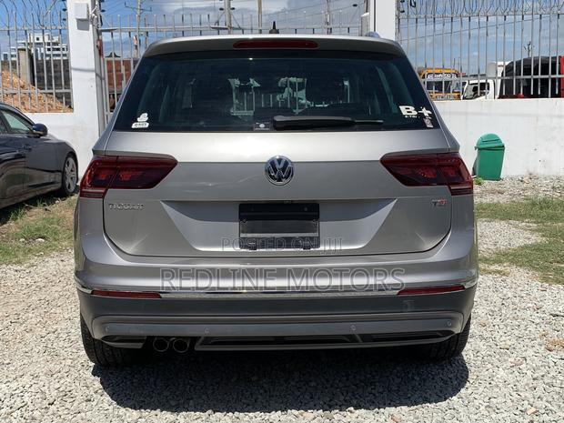 2017 Volkswagen Tiguan Gray - Pre-Owned, Impeccable, Competitive Pricing
