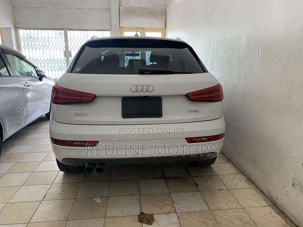 2016 Audi Q3 1.4 TFSI 150hp in White: Compact Luxury SUV