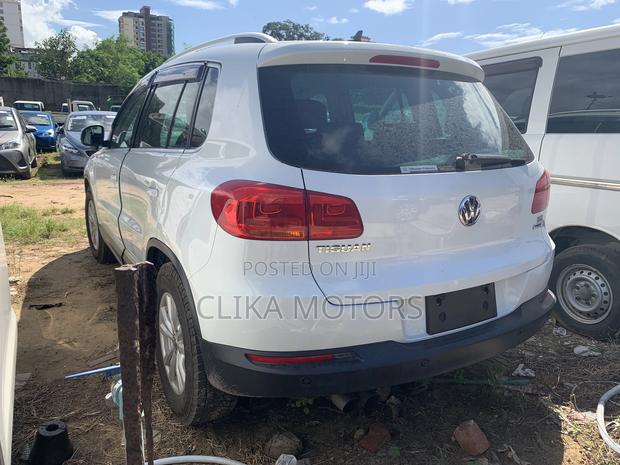 White 2016 Volkswagen Tiguan S FWD - Compact Luxury