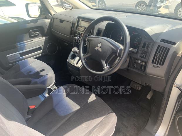 2016 Mitsubishi Delica Silver - Spacious and Comfortable Minivan for Large Families