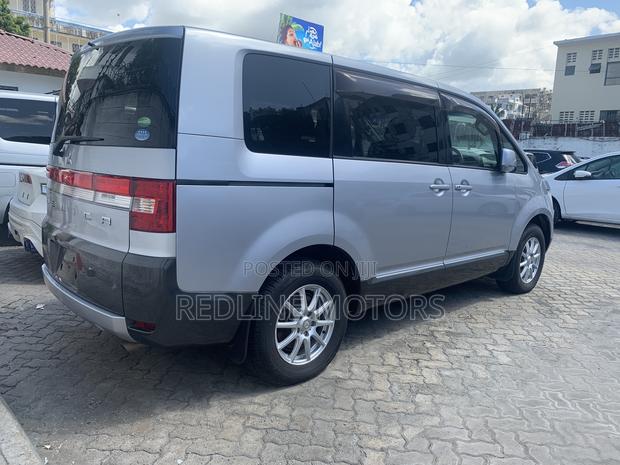 2016 Mitsubishi Delica Silver - Spacious and Comfortable Minivan for Large Families