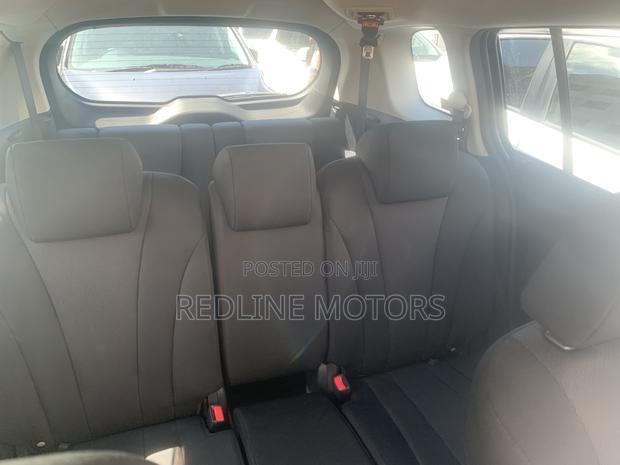 2017 Mazda Premacy Silver - Perfect for Daily Commutes and Family Trips