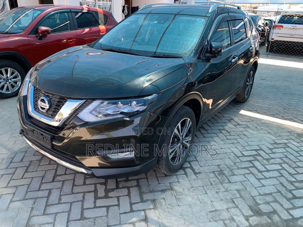 2017 Nissan X-Trail 2.0 Petrol AWD - Sterling Silver
