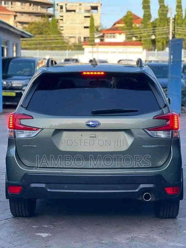 2018 Subaru Forester 2.5i Premium AWD Green: Certified pre-owned with warranty
