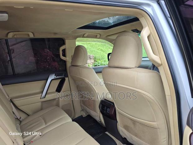 2015 Toyota Land Cruiser Prado Silver - Reliable 4WD SUV with Advanced Technology