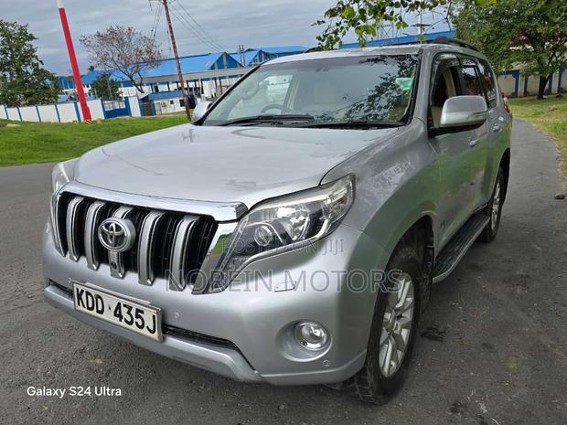 2015 Toyota Land Cruiser Prado Silver - Reliable 4WD SUV with Advanced Technology